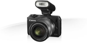 Canon EOS M + EF-M 18-55mm + 90EX