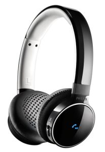 Philips Wireless Bluetooth® headphones SHB9150BK/00