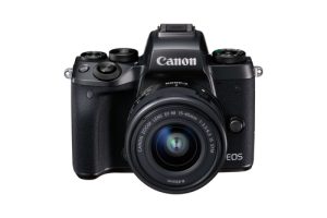 Canon EOS M5 + EF-M 15-45mm IS STM