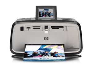 HP Photosmart A717 Compact Photo Printer