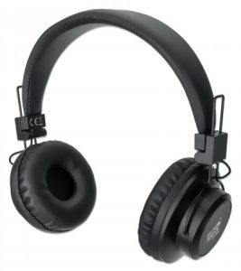 Manhattan Bluetooth On-Ear Headset, Microphone, FM Radio, Integrated Controls, 8 hour usage time, Max Range 10m, MicroSD Card slot, 3.5mm Aux port, Bl